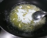 A picture of step 1 of Creamy pasta in periperi sauce.