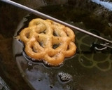 கார அச்சு முறுக்கு(kara achu murukku recipe in tamil) ரெசிபி ஸ்டேப் 2 புகைப்படம்