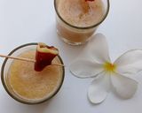 A picture of step 4 of Apple Lemonade Shots.