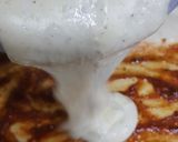 A picture of step 5 of Puff pastry BBQ chicken pizza.