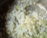 Foto del paso 2 de la receta: Sopa de papa y cebolla