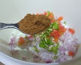 A picture of step 5 of Chicken tikka sandwich.