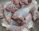 A picture of step 1 of Butter chicken.