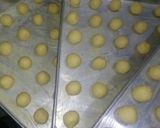 Foto langkah ke 3 dari resep Bola salju.