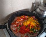 Foto del paso 1 de la receta: Bifes de cerdo con papas y verduras