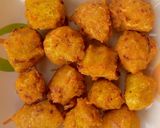 A picture of step 3 of Yam akara.