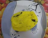 A picture of step 2 of Batata Vada.