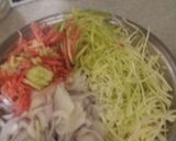 A picture of step 3 of Chicken roll paratha.