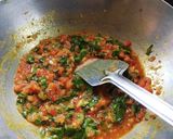 A picture of step 8 of Dal Palak.