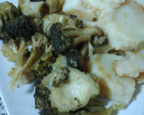 Foto del paso 1 de la receta: Brécol y patatas cocidas con aliño de soja