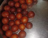 A picture of step 4 of Gulab Jamun.
