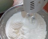 Foto langkah ke 2 dari resep Bolu kukus mekar selembut kapas.