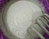Foto langkah ke 6 dari resep Classic Chocolate Cake (Steam).