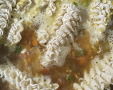 வெஜ் மேகி நூடுல்ஸ்(VEG MAGGI NOODLES RECIPE IN TAMIL) ரெசிபி ஸ்டேப் 3 புகைப்படம்
