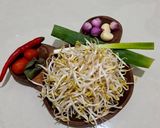 Foto langkah ke 1 dari resep Cah Tauge.