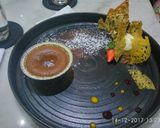 Foto langkah ke 7 dari resep Chocolate Lava Cake.