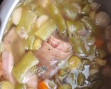 Foto del paso 3 de la receta: Guiso de pavo y sopa de verduras, todo al mismo tiempo