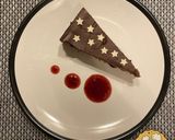 Foto del passaggio 5 della ricetta Cheesecake al cioccolato