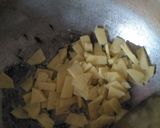 A picture of step 1 of Poha.