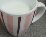 A picture of step 1 of Sabut dana, makhana kher.