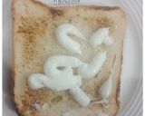 A picture of step 2 of Fry Egg Sandwich.