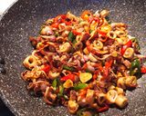 Foto langkah ke 5 dari resep Cumi Asin Masak Cabe.