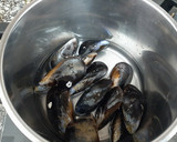 Foto del paso 1 de la receta: Paella marinera