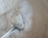 A picture of step 2 of Masala sooji idli.