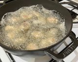 Foto langkah ke 4 dari resep Harwin's fav: Babi Asem Manis ala Made with Lau.