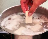 Foto del paso 1 de la receta: Truco para conservar el queso fresco durante mucho tiempo