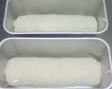 Foto langkah ke 8 dari resep Bakpao Gulung Isi Abon Kulit Pisang.