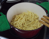 Foto del paso 2 de la receta: Spatzlek con salsa de bacon y cebolla dulce