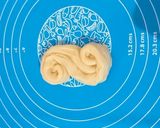 Foto langkah ke 4 dari resep Roti Canai.
