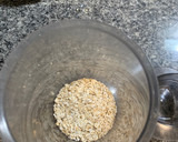 Foto del paso 3 de la receta: Tortitas de avena con fruta madura y canela