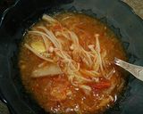 Foto langkah ke 6 dari resep Tom Yam Sederhana.