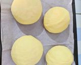 Foto langkah ke 2 dari resep Korean Garlic Cheese Bread.
