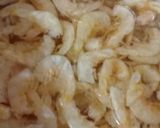 A picture of step 1 of Instant kardi(dry prawn).
