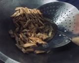 Foto langkah ke 4 dari resep 25•05•20 > Kacang Sembunyi KarameL by PapaO.