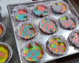 Foto langkah ke 6 dari resep Bolu Kukus Warna-Warni.