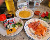 Foto del paso 1 de la receta: Fideos con salmón y gambas
