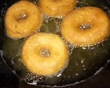Foto langkah ke 8 dari resep Donat enak.
