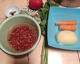 Foto langkah ke 1 dari resep Soup Kacang Merah Campur.