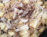 Foto del paso 7 de la receta Solomillo de cerdo con salsa de manzana y cebolla