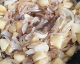 Foto del paso 7 de la receta: Solomillo de cerdo con salsa de manzana y cebolla