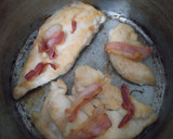 Foto del paso 3 de la receta: Pollo con panceta y manzanas
