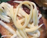 รูปขั้นตอนการทำที่ 5 ของ Yumurtalı Kaşarlı Ekmek ยูมุดต้า คะชา เอ็กเม็ก ขนมปังชุบไข่โรยชีส
