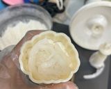 Hình bước làm 4 của món Bánh In Dừa Non