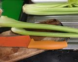 Foto langkah ke 1 dari resep Jus seledri / pure celery juice #homemadebylita.