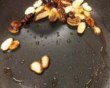 Foto del paso 1 de la receta: Rape en salsa "Racó dels pins"