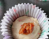 Foto del paso 3 de la receta: Muffins de banana y dulce de leche con cubierta azucarada de coco🥳